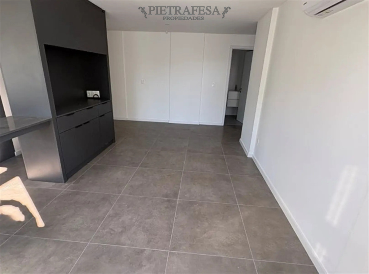 Apartamento en alquiler, 2 dormitorios, 2 baños, terraza, garaje. Punta Carretas. · Photo 9