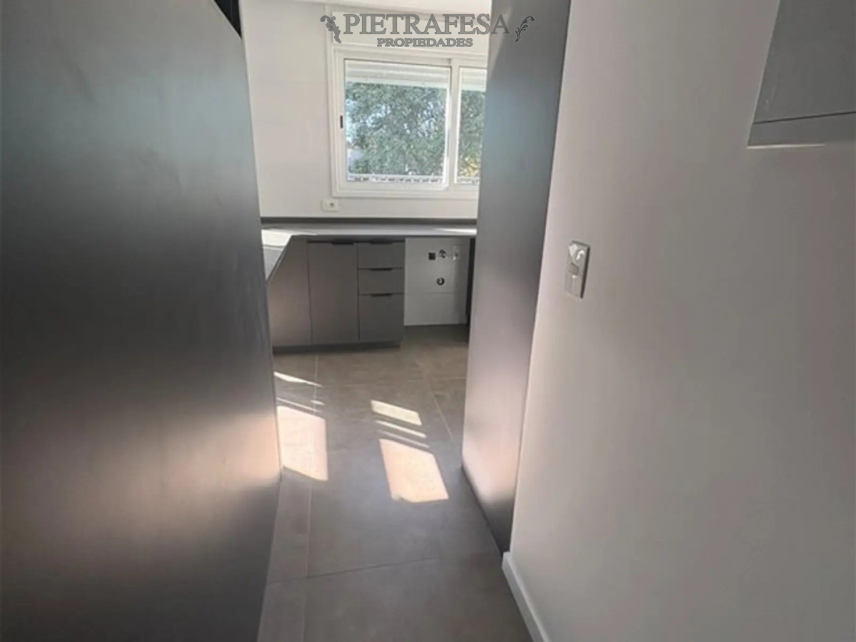 Apartamento en alquiler, 2 dormitorios, 2 baños, terraza, garaje. Punta Carretas. · Photo 10