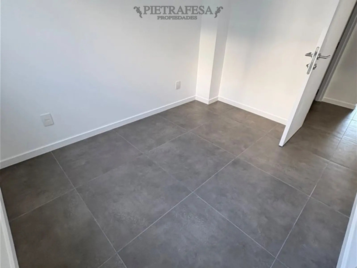 Apartamento en alquiler, 2 dormitorios, 2 baños, terraza, garaje. Punta Carretas. · Photo 12