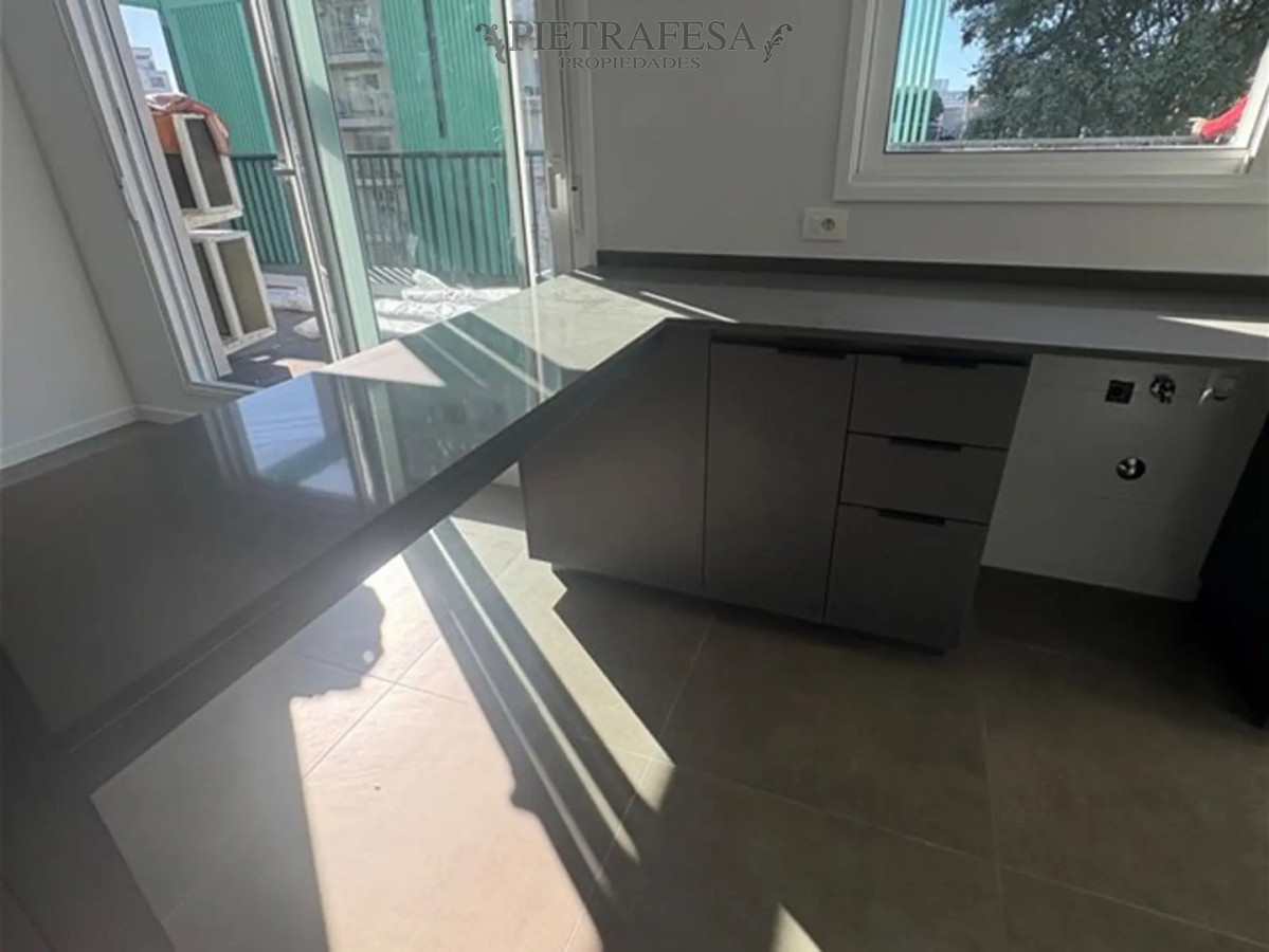 Apartamento en alquiler, 2 dormitorios, 2 baños, terraza, garaje. Punta Carretas. · Photo 6
