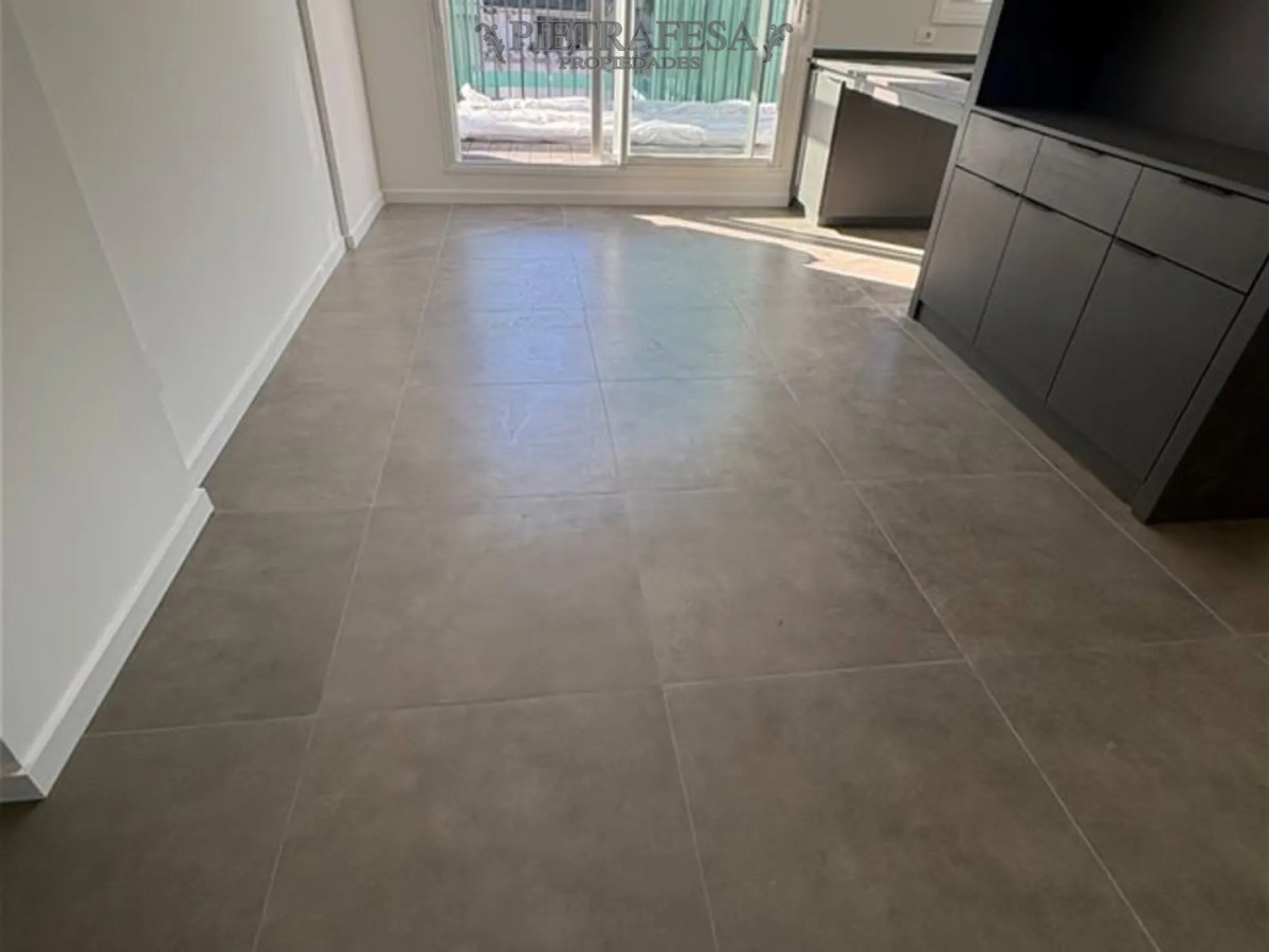 Apartamento en alquiler, 2 dormitorios, 2 baños, terraza, garaje. Punta Carretas. · Photo 2