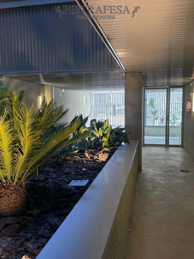Apartamento en alquiler, 1 dormitorio, 1 baño, terraza. Barrio Sur. · Foto 12