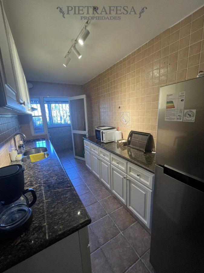 Apartamento en alquiler, 2 dormitorios, 2 baños, terraza, garaje doble. Carrasco. · Foto 10