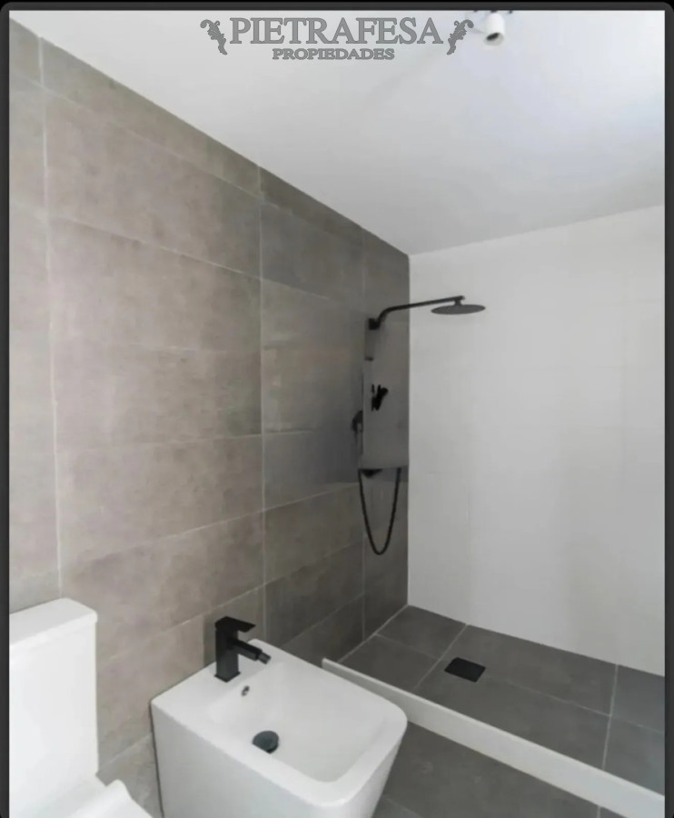 Apartamento en alquiler, 1 dormitorio, 1 baño, terraza. La Blanqueada. · Foto 9