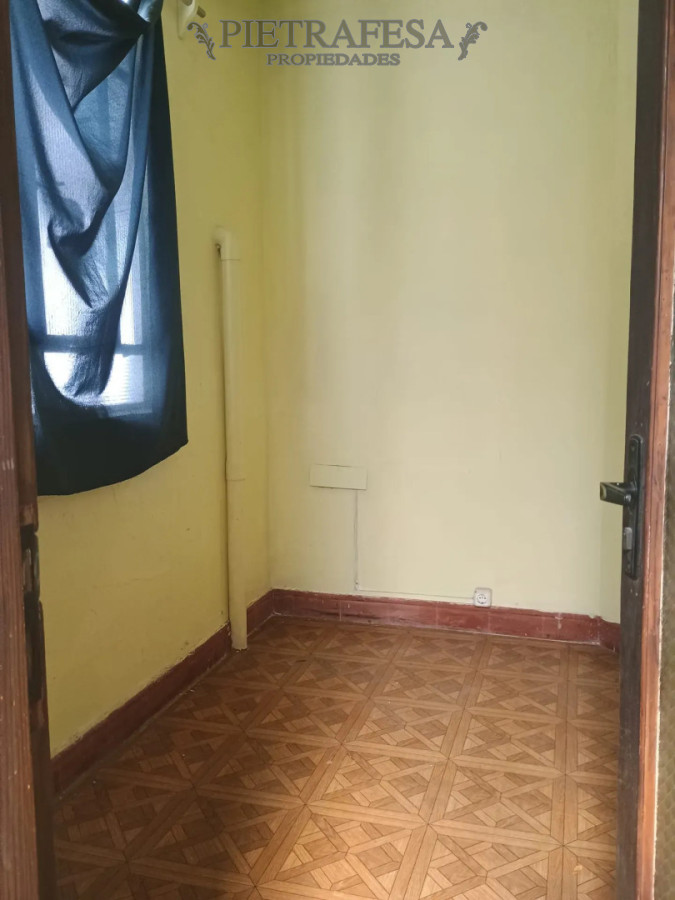 Casa en alquiler, 2 dormitorios, 1 baño, patio. Parque Rodó. · Foto 9
