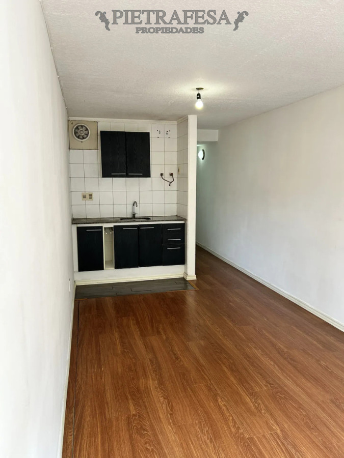 Apartamento en alquiler, monoambiente, 1 baño, balcón. Pocitos. · Foto 11