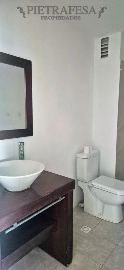 Apartamento en alquiler, 1 dormitorio, 1 baño, garaje. Centro. · Foto 12