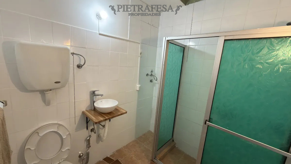 Casa en alquiler, 2 dormitorios, 1 baño, patio. Union. · Foto 9