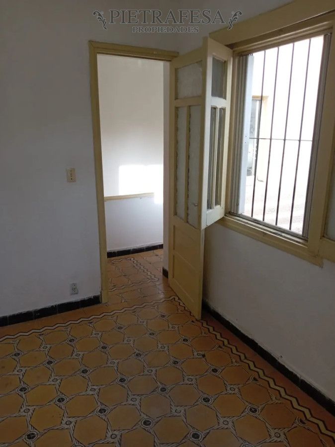 Apartamento en alquiler, 2 dormitorios, 1 baño, patio con parrillero. Parque Batlle. · Foto 12