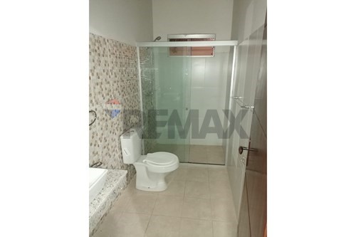 Chalet-Venta-PY Central Limpio — foto 2
