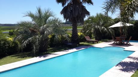 Residencia Con Vista A Laguna Del Diario,piscinas,bbcoa