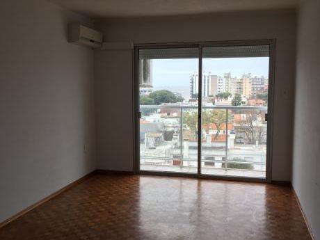 Alquiler Monoambiente Frente Al World Trade Center Ideal Vivir U Oficina