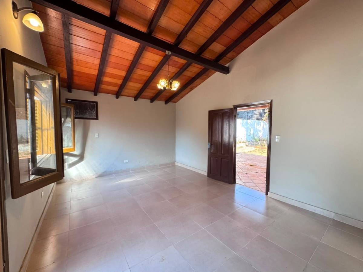 ALQUILO CASA REFACCIONADA EN FDO — foto 3