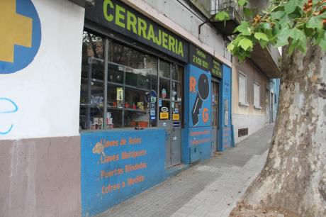 Local Comercial, Alquilado. Ideal Para Renta. Centro