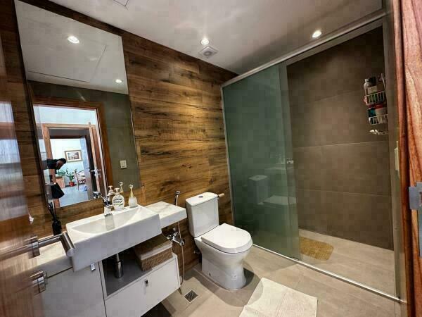 En Alquiler Departamento Amoblado de 2 Dormitorios en Villa Morra — foto 2