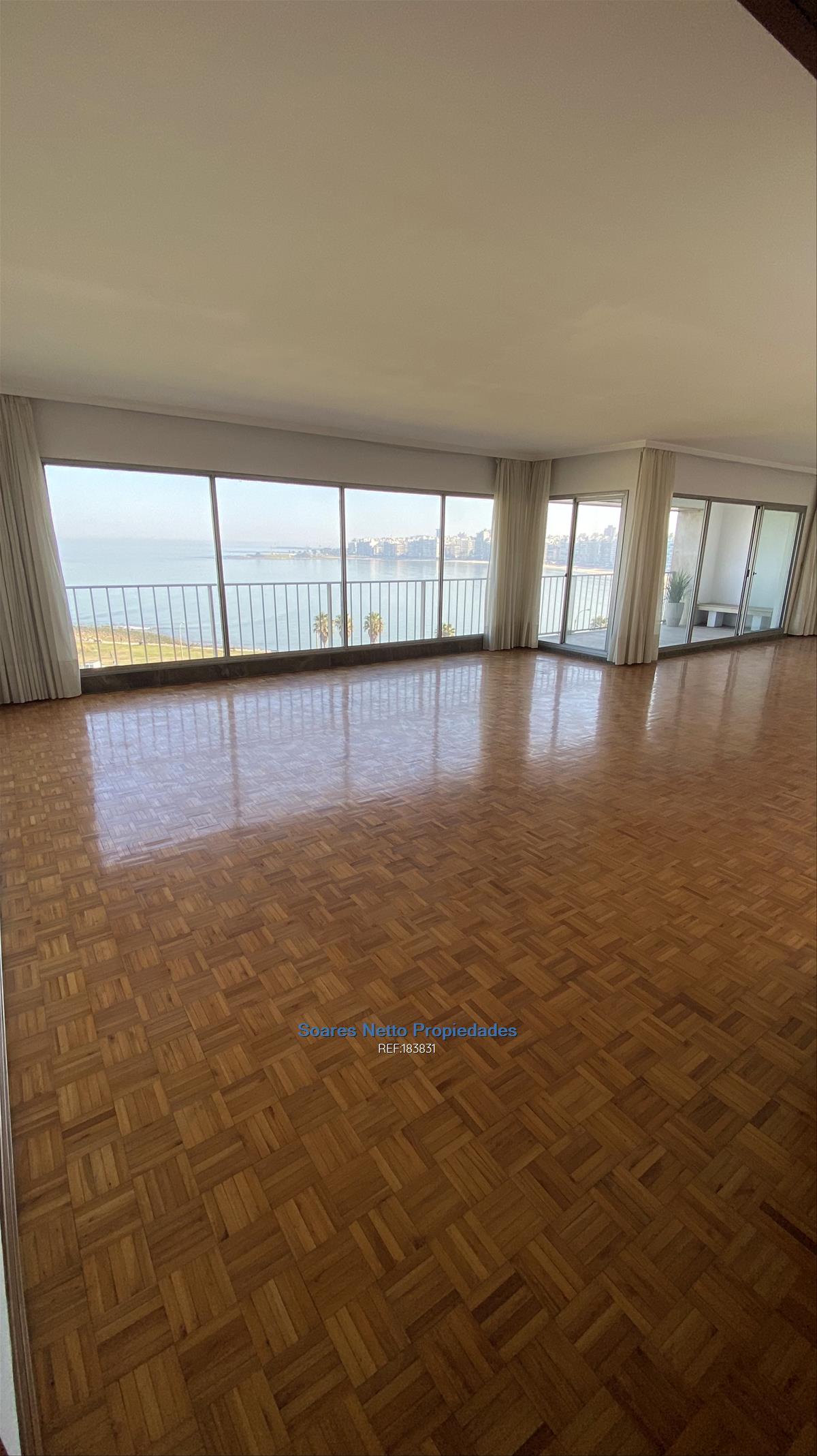 Apartamento en alquiler sobre Rambla de Pocitos