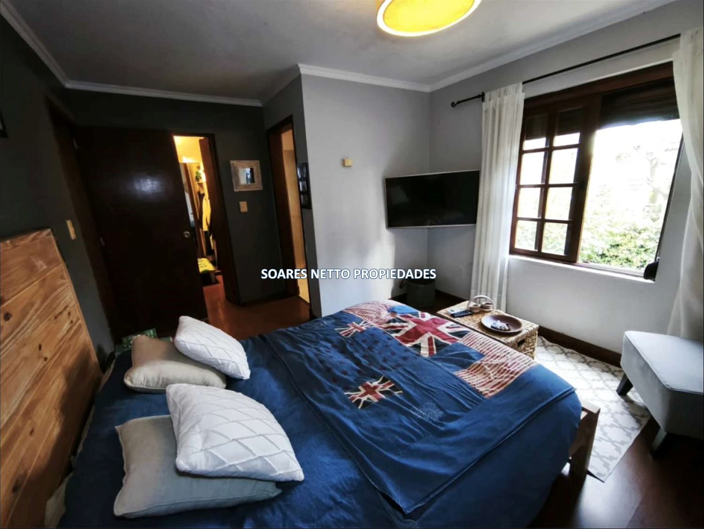 Chalet de 3 plantas en alquiler en Carrasco | Complejo con piscina y barbacoa (MS)