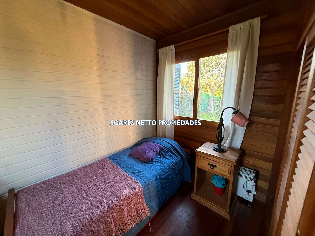 Casa en alquiler mensual en Villa Argentina, a una cuadra de la playa · Foto 9