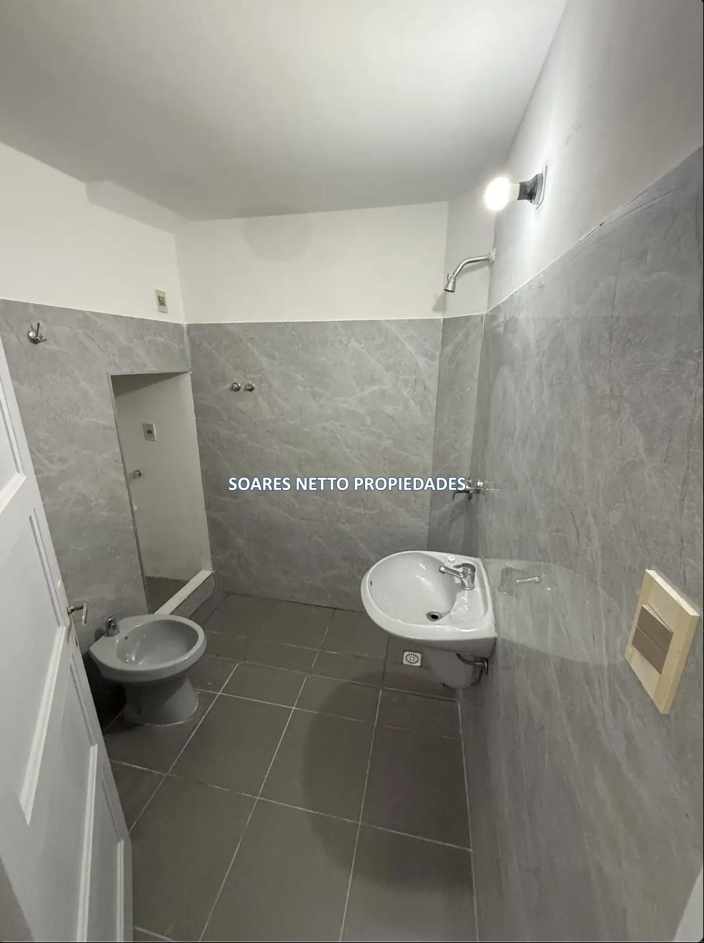 Apartamento de 2 Dormitorios con Terraza Exclusiva en Parque Batlle · Foto 8