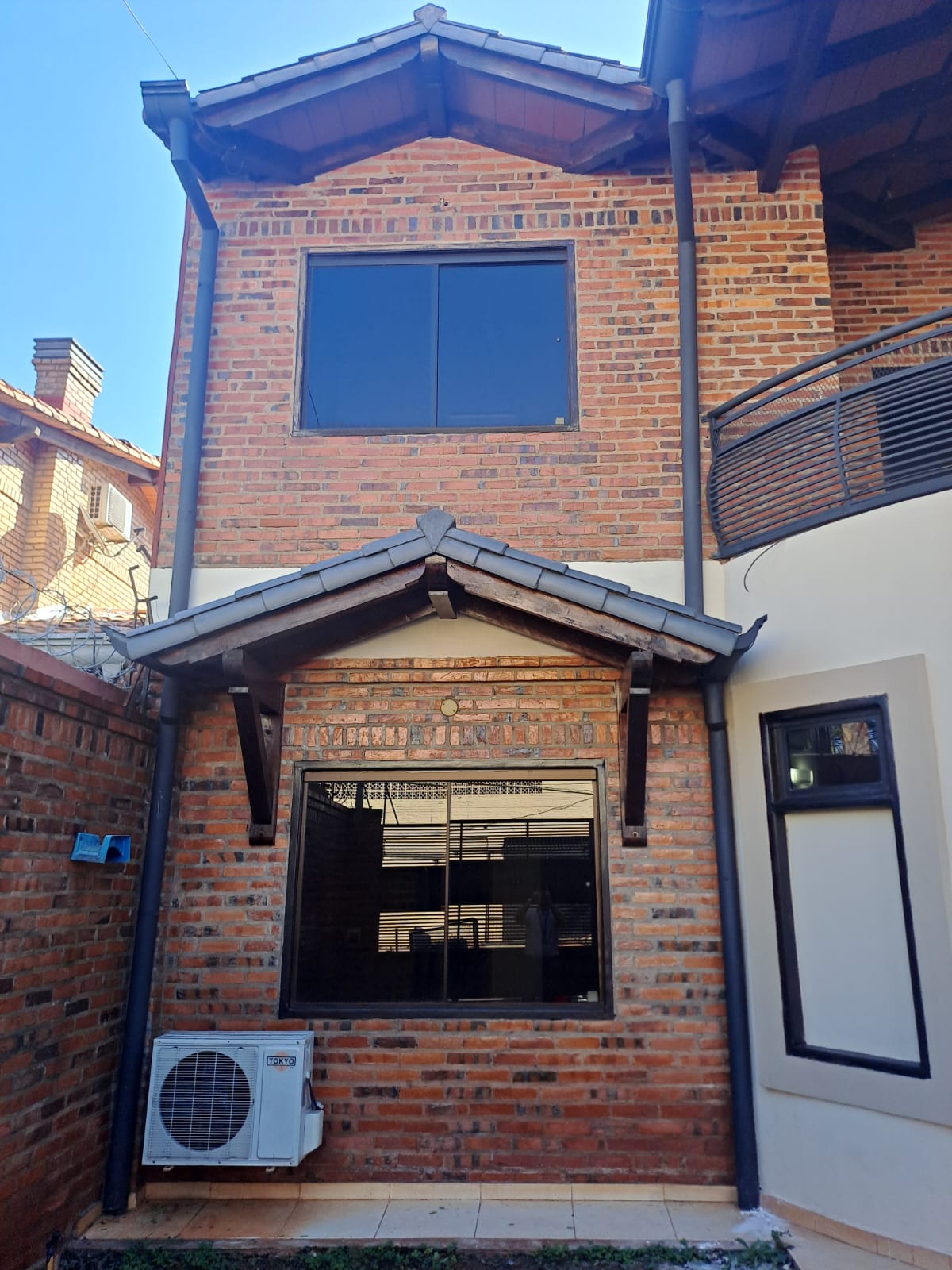 ALQUILO CASA LUQUE ZONA MUNICIPALIDAD DE LUQUE — foto 2