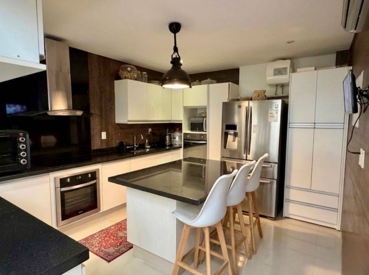 Alquilo Hermosa Residencia en Barrio Las Carmelitas - Asunción — foto 2