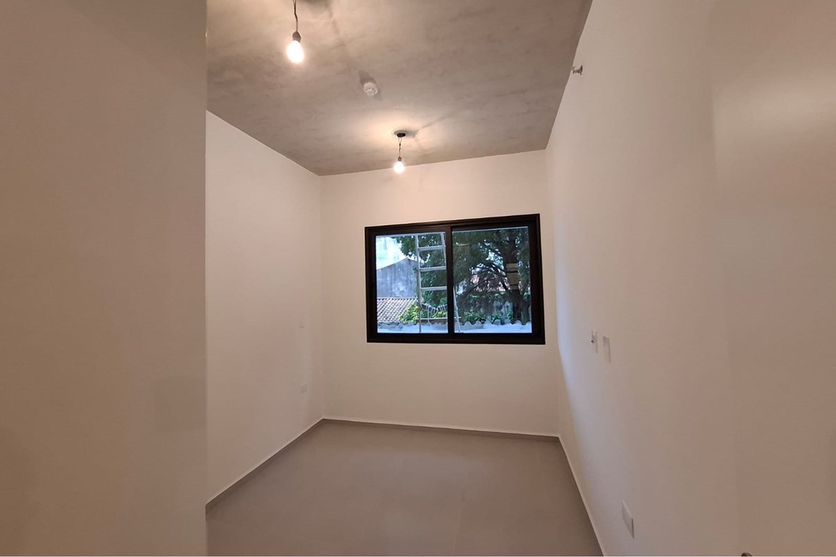Departamento-Alquiler-421 AVDA GRAL SANTOS  Las Mercedes, Asunción — foto 3