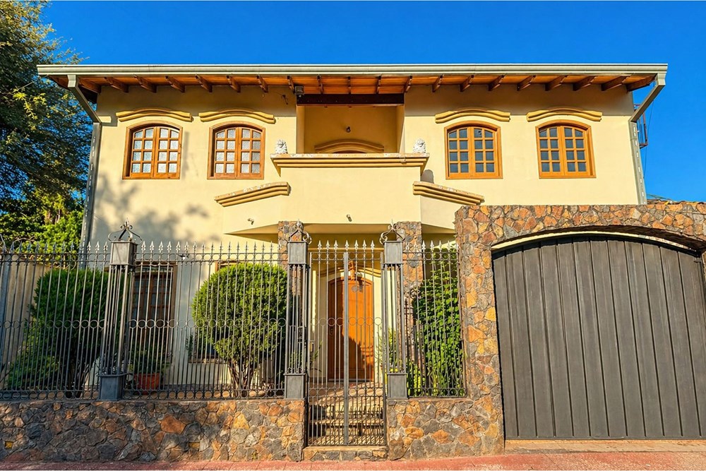Casa en venta en Sta. Rosa