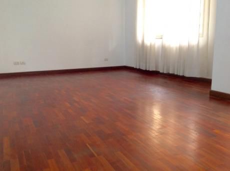 En Alquiler Hermoso Departamento Próximo Sombrero De Chola