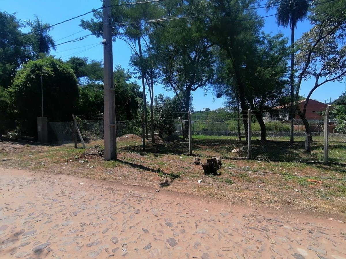 Inversión Exclusiva en Sadi I: Terreno de 1080 m² Junto al Country Club — foto 2