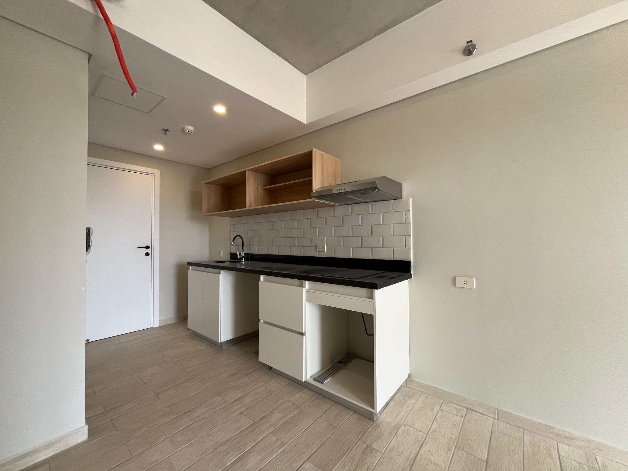 MONOAMBIENTE EN LUQUE ZONA CIT EN VENTA — foto 2