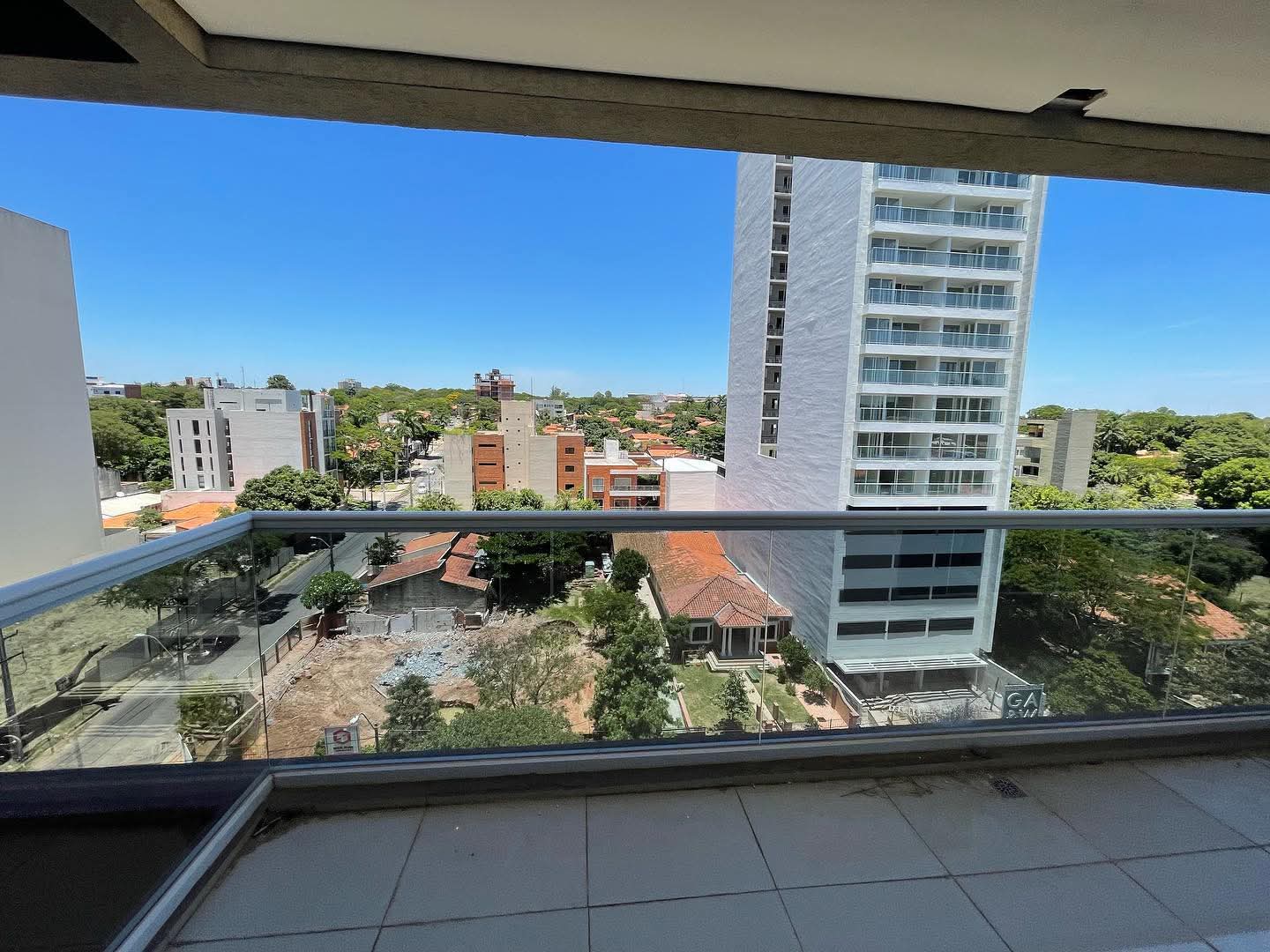 ALQUILO DEPARTAMENTO DE 2 HABITACIONES EN EDIFICIO EMPORIUM — foto 3