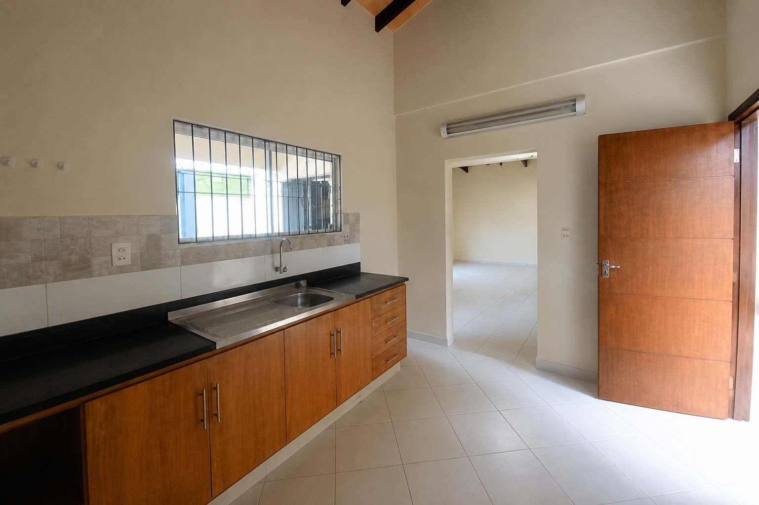 Alquilo Duplex en Itauguá — foto 3