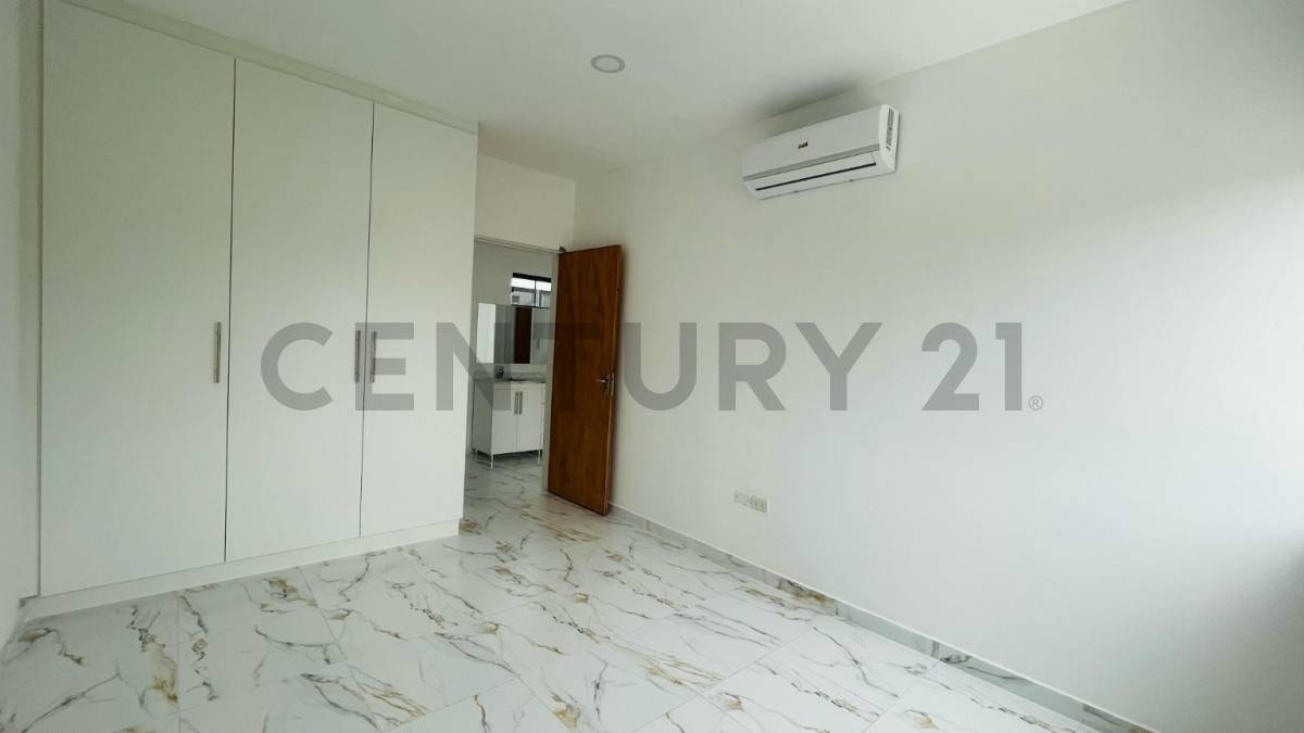 Dúplex en alquiler en Luque — foto 3