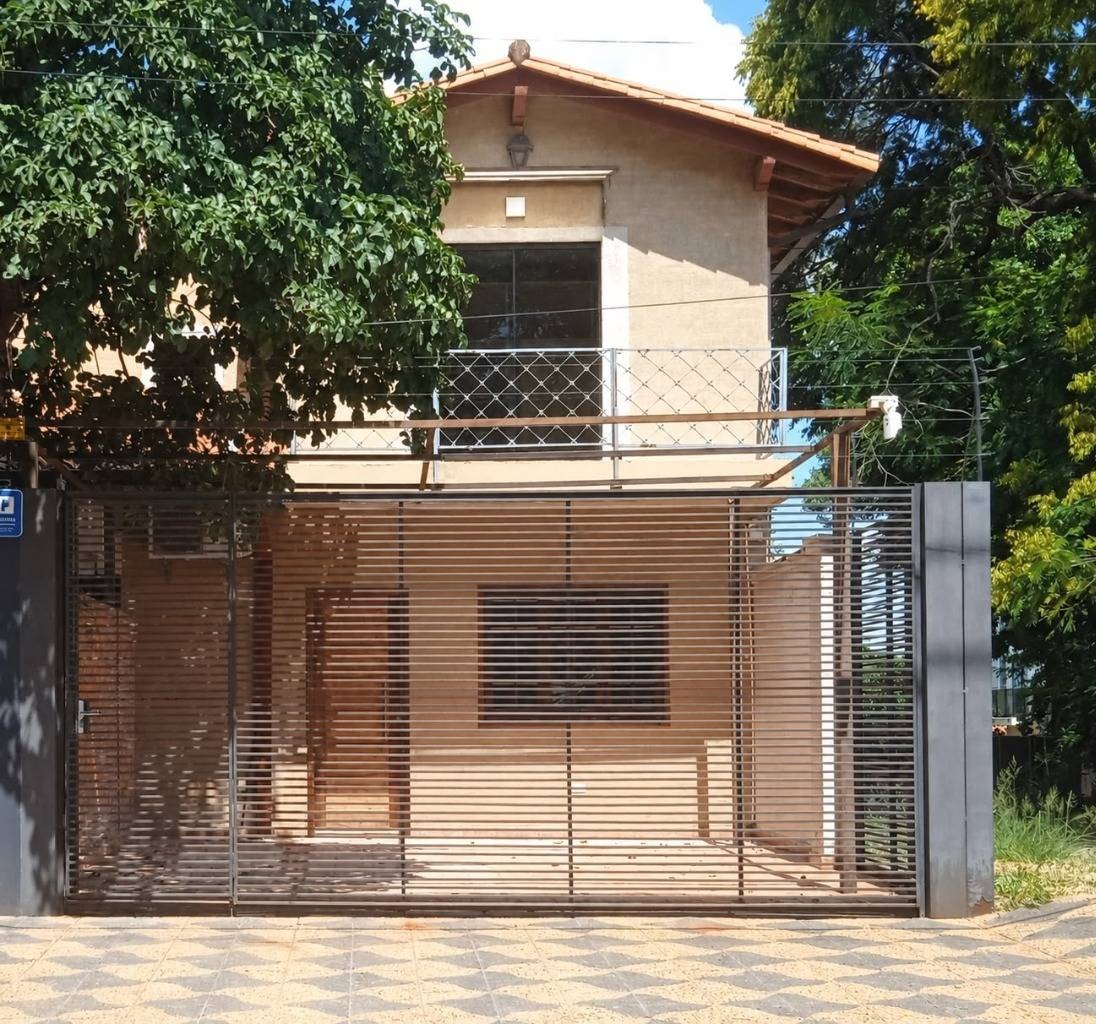 ALQUILO DÚPLEX EN ESQUINA EN BARRIO LAS GOLONDRINAS — foto 2