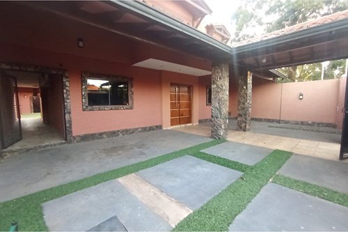 ALQUILO CASA EN LAMBARE — foto 2