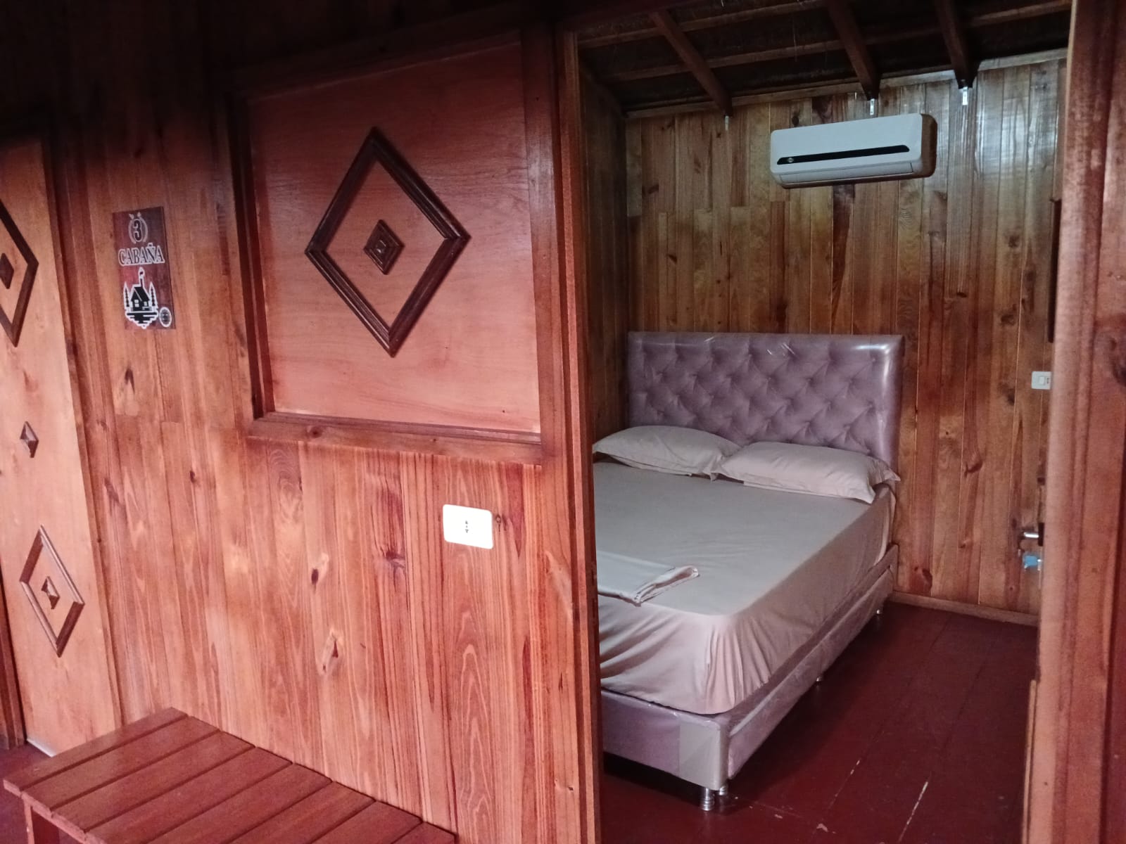 ALQUILO CASA AMOBLADA CON PISCINA ZONA H.NAC. ITAUGUA — foto 2