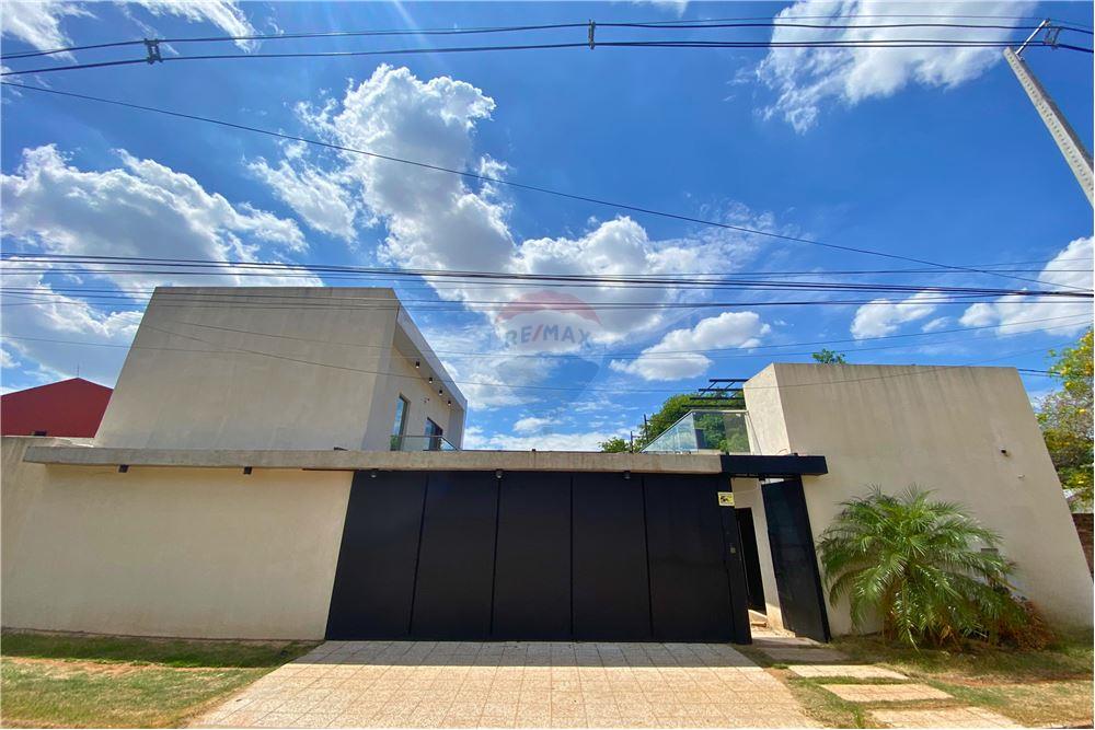 CASA EN LAMBARE ZONA DE LA MUNICIPALIDAD — foto 2