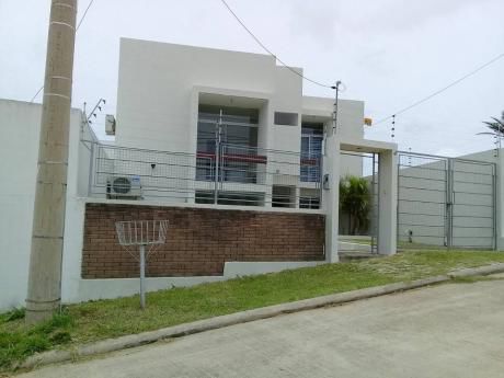 Casa En Anticretico En Villa Bonita