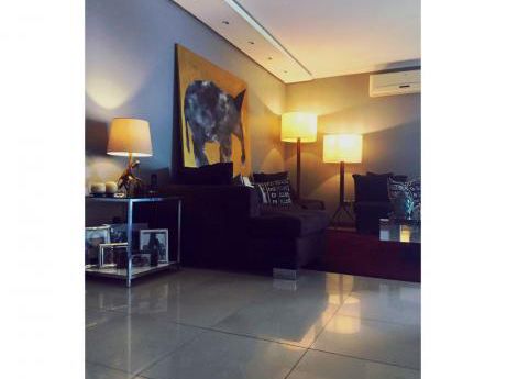 Departamento En Venta Cond Las Palmas