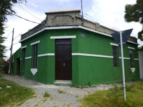 Local Comercial Con Vivienda