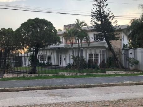 Alquilo Residencia 4 Dormitorios B° Felicidad Lambaré