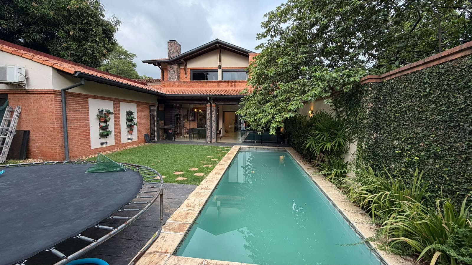 Casa en venta en Mburucuyá