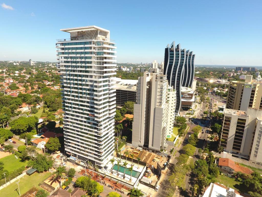*Exclusivo  amoblado de 3 habitaciones en Edificio Eminent — foto 2