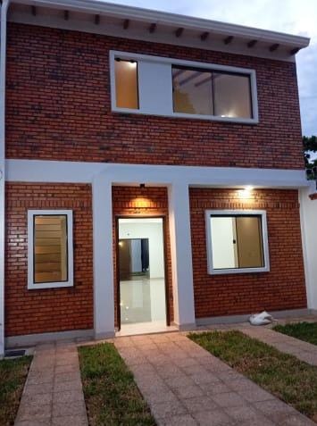 Venta De Duplex A Estrenar En Lambare De 3 Dorm Y Garage P/ 3 vehic — foto 2