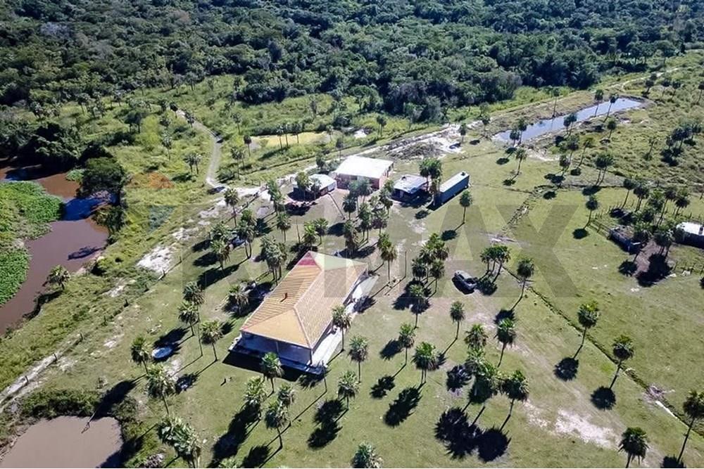 VENDO ESTANCIA EN BENJAMIN ACEVAL 40 HECTAREAS — foto 2
