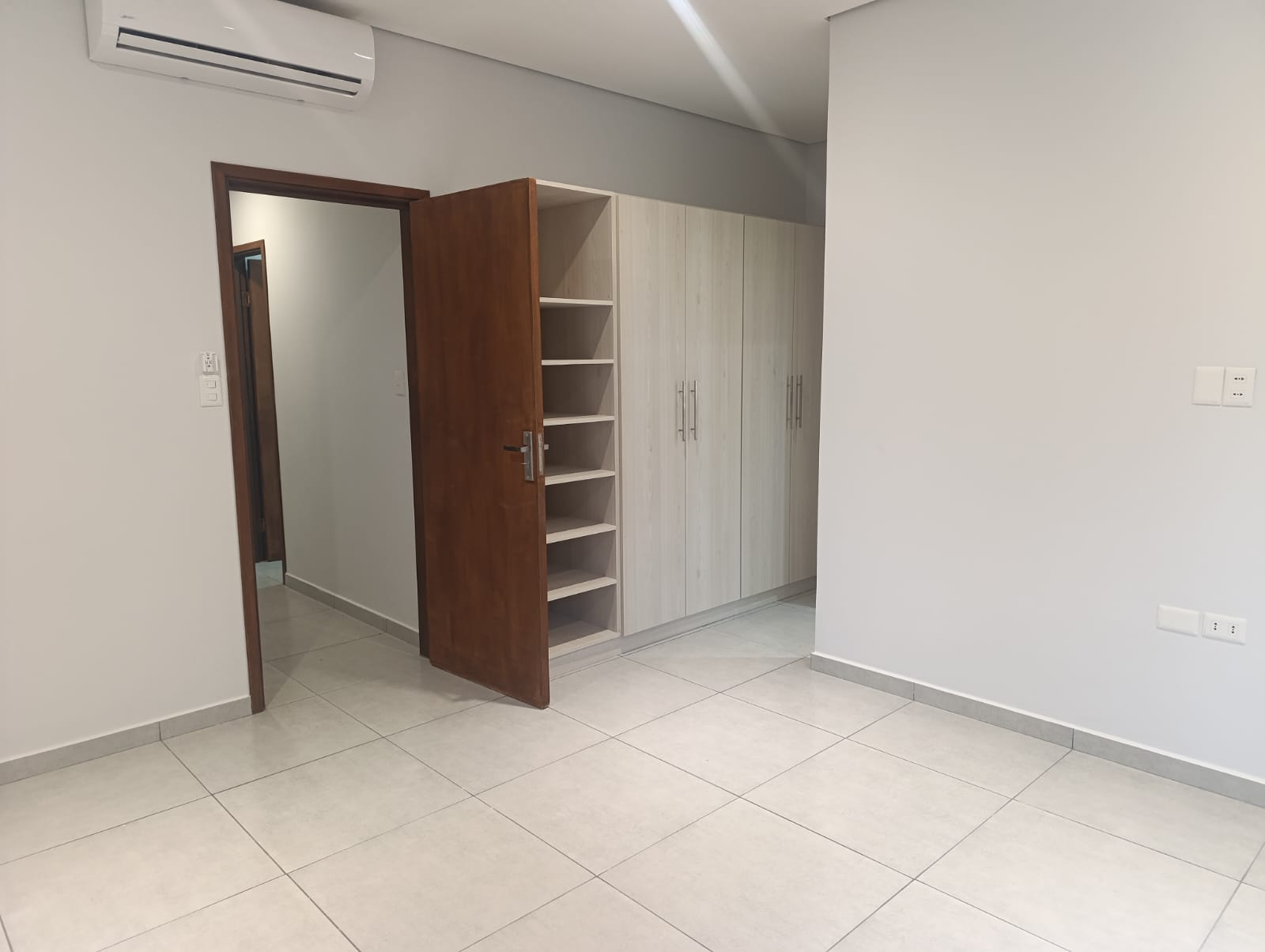 Dúplex A Estrenar En Alquiler – Villa Olimpia / Laguna Grande — foto 2