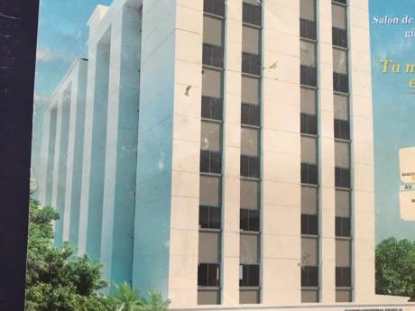 Inmobiliaria Ofrece: En Alquiler Dpto. Mono Ambiente En Condominio Av. Irala