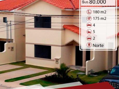 Amplia Casa En Anticretico En Condominio !!
