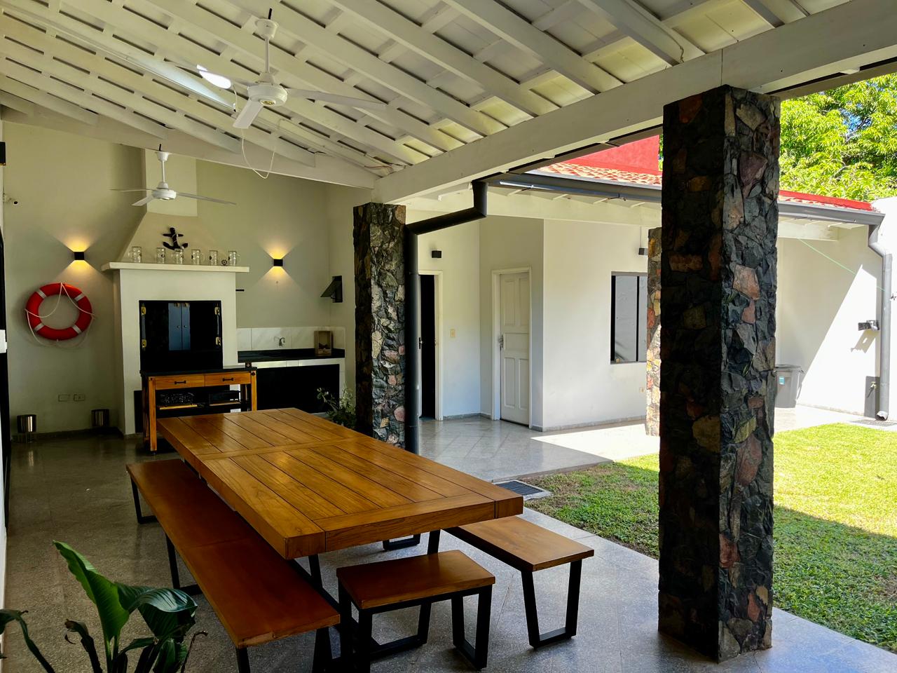 RESIDENCIA EN VENTA EN LAMBARE — foto 2