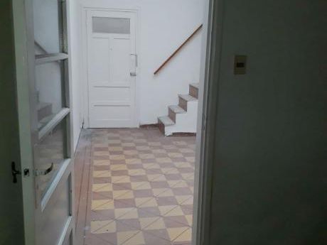 Apartamento 2 Dorm,+ Entrepiso, 1 Baño, Azotea